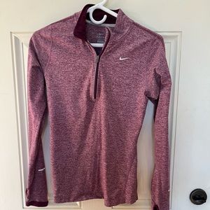 NIKE 1/4 Zip 😍